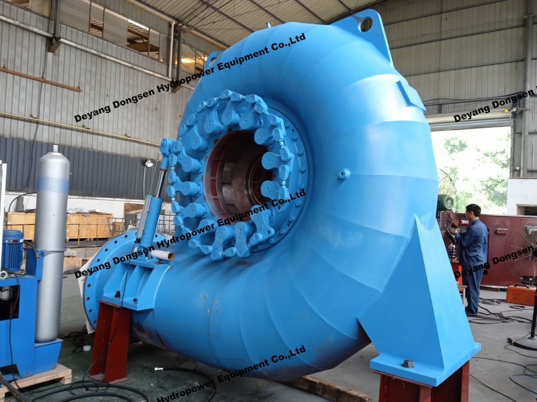 Verticaal/horizontaal geïnstalleerde waterturbinegenerator met 220V-690V nominale spanning