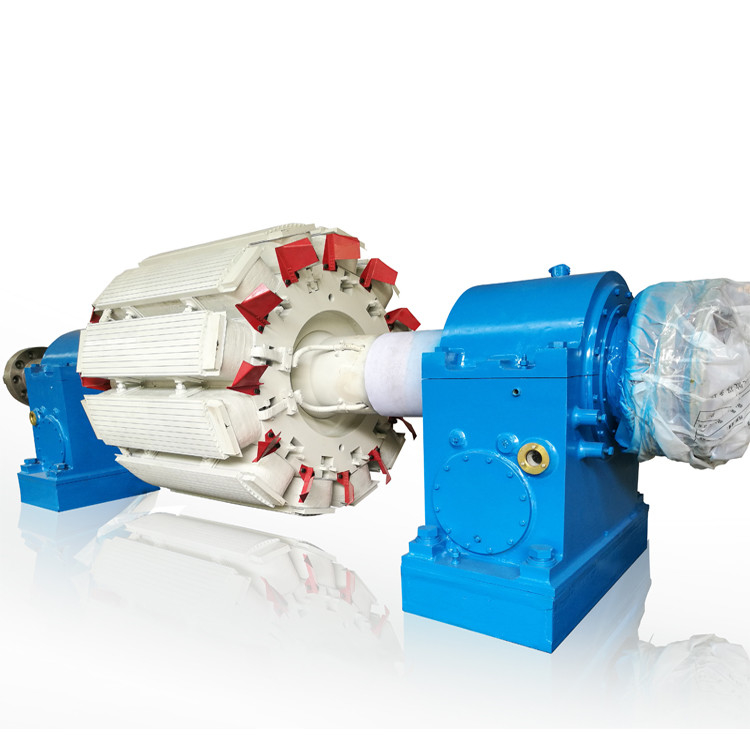 Heavy Duty Pelton Wheel Turbine Generator Roestvrij staal 6-10kV Nominale spanning 500-3000r/min