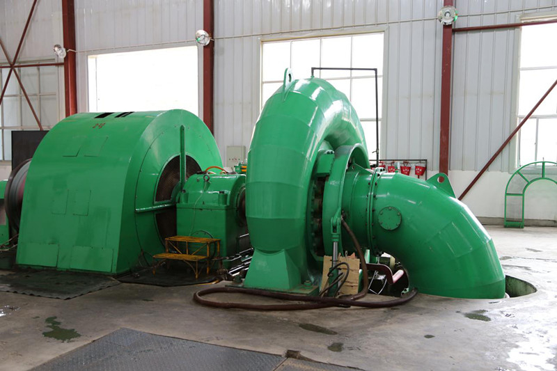 Kracht Francis Turbine Generator 400V-10kV 450-1000RPM 300KW-20MW 20m-300m Hoofd