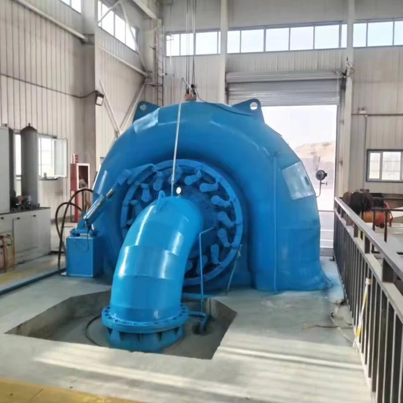 Indoor Outdoor Water Turbine Generator 450-1000 RPM 220V-690V 50Hz/60Hz Automatische/handmatige besturing