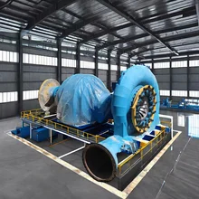 Op maat gemaakte borstelloze waterturbinegenerator met automatische bediening voor verticale installatie