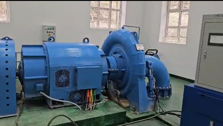 Goedkwaliteit Francis Turbine Hydro Generator Manufacturer Help plattelandsbewoners om elektriciteit te krijgen