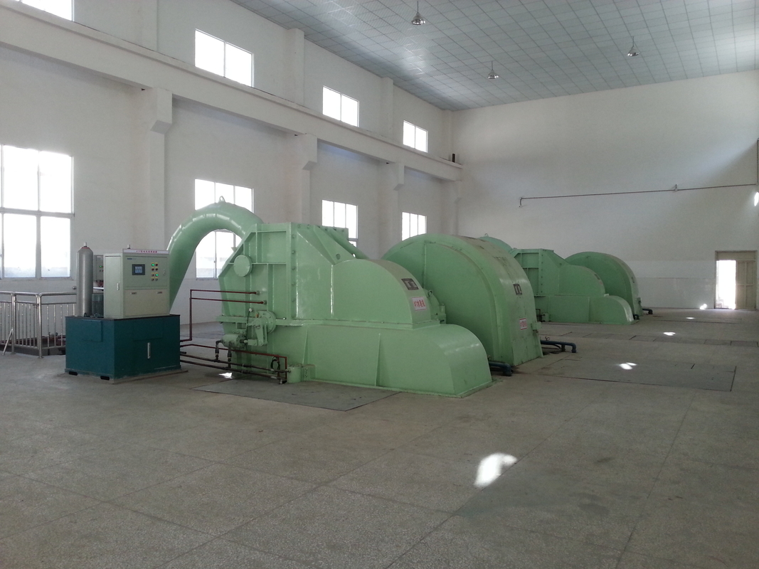 Hoge hydraulische microcomputer governor Hydroturbine generator voor op/uit het net 100 kW-3 MW
