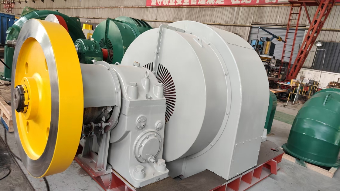 Lange levensduur Waterturbinegenerator die in binnen- en buitenomgevingen werkt met snelheden van 300-3000 tpm