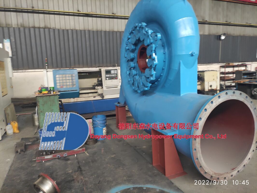 Automatische Regelmodus Francis Turbine Generator met Horizontale Of Verticale Opstelling en 450-1000RPM Nominale Snelheid voor Energieopwekking