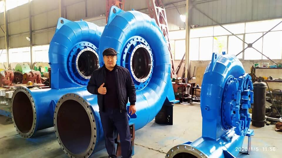 Roestvrijstalen Francis Turbine Generator met Automatische Regelmodus en 450-1000 RPM voor Waterkracht Energie Oplossingen