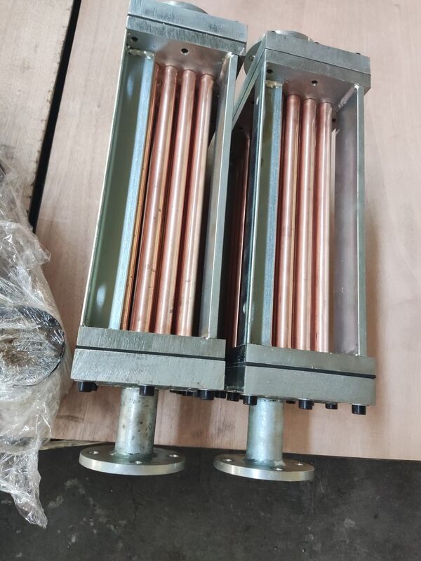 Efficiëntie 85 tot 93 procent Lucht-oliekoeler Beugelmontage Maximale bedrijfstemperatuur 120 graden Celsius Ideaal voor hydraulische systemen