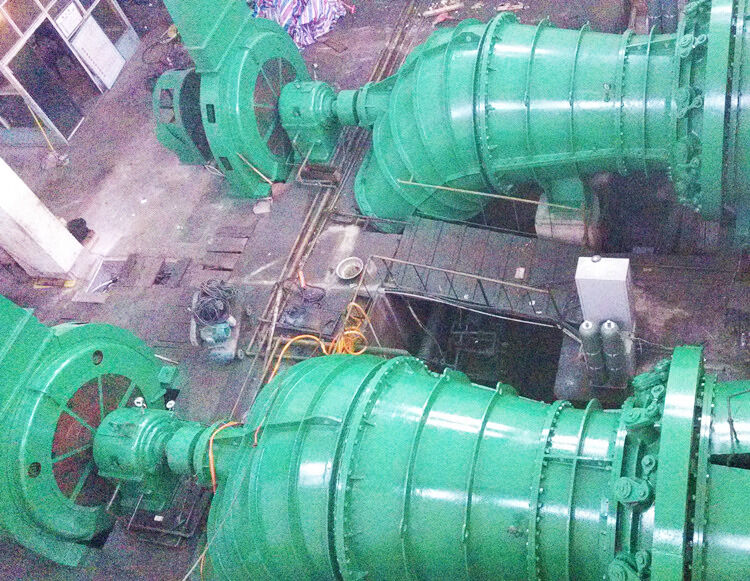 Nomenclatuurvermogen 300 kW 20 MW waterturbinegenerator geschikt voor verschillende omgevingen en omstandigheden voor de productie van waterkracht