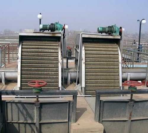 OEM afvalreinigingsmachine met een dikte van 4,5 tot 16 mm en een rasterinterval van 0,39 tot 15 mm voor het onderhoud van de waterinname