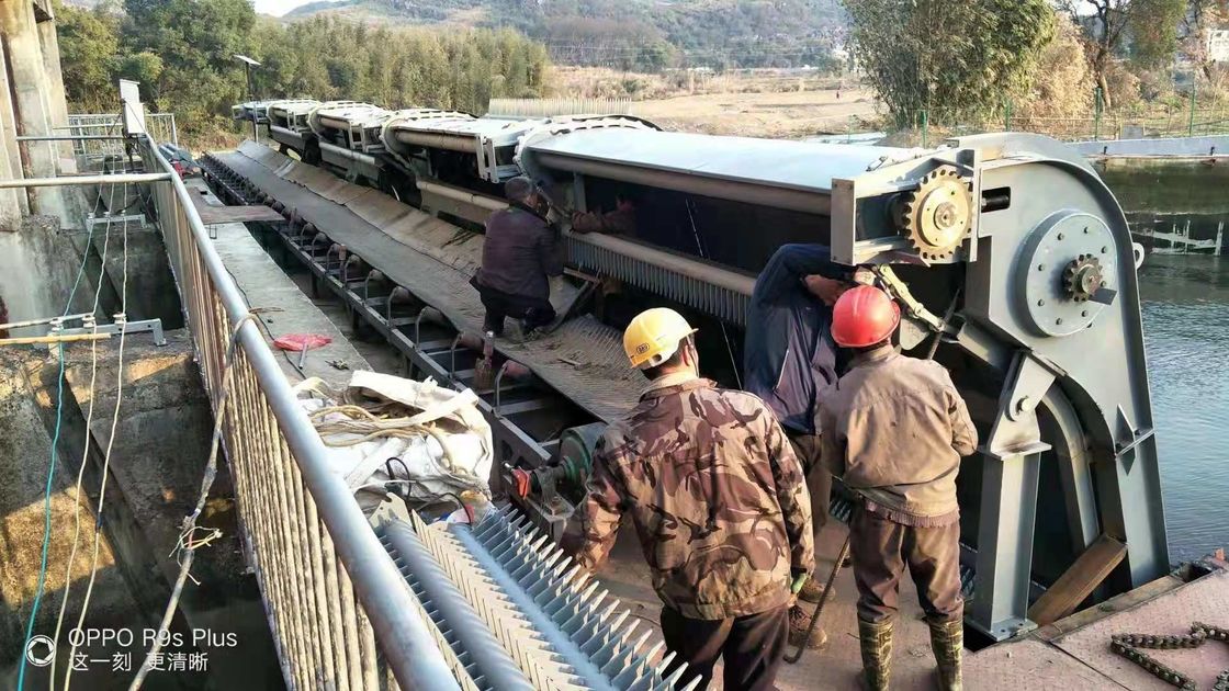 OEM afvalreinigingsmachine met een dikte van 4,5 tot 16 mm en een rasterinterval van 0,39 tot 15 mm voor het onderhoud van de waterinname