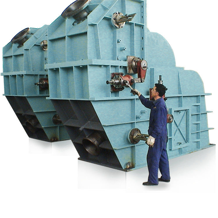 High Head 100m tot 2000m Pelton Turbine Generator Nominale Spanning 6-10kV Op maat ontworpen voor de productie van waterkracht