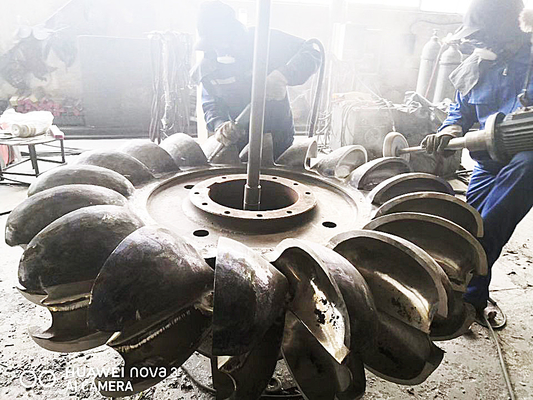 100kw-50mw Power Output Pelton Wheel Turbine Generator met lucht/olie koelmethode