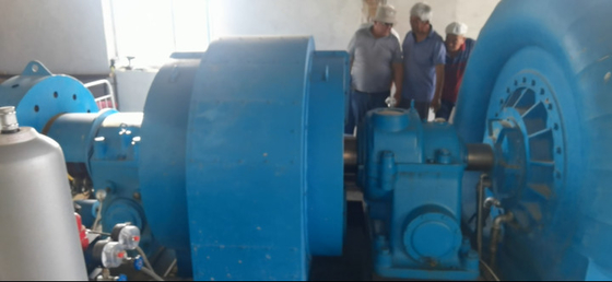 Duurzame waterturbinegenerator voor toepassingen met een hoge capaciteit van 200 kW tot 20 MW