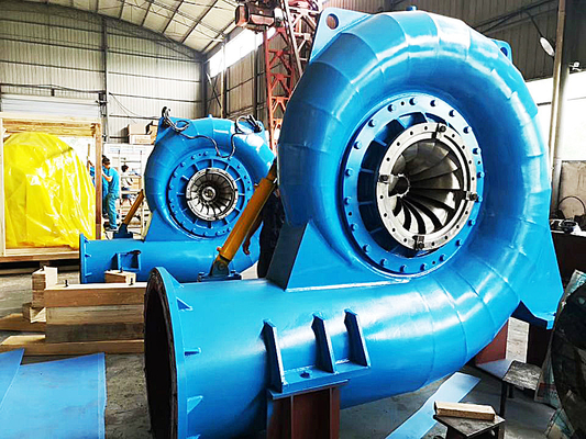 Op maat gemaakte capaciteit Hoog waterhoofd waterturbine staal en roestvrij staal model 5m-500m waterhoofd