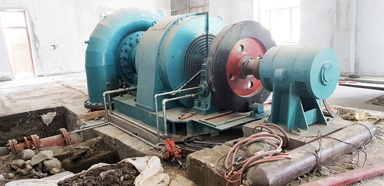 Automatische besturing 50Hz/60Hz Francis Turbine Generator 300KW-20MW Kracht 400V-10kV Spanning