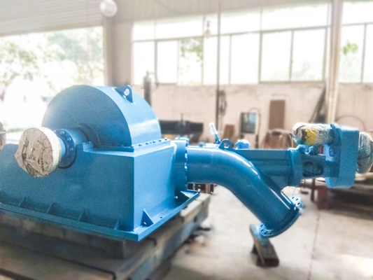 Heavy Duty Pelton Wheel Turbine Generator Roestvrij staal 6-10kV Nominale spanning 500-3000r/min