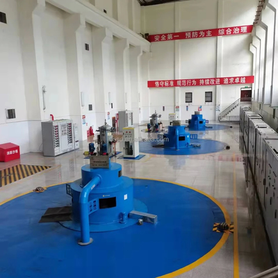 Op maat gemaakte spanningsgenerator voor verticale/horizontale waterturbines met automatisch/handmatig bedieningspaneel