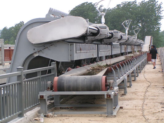 Dikte 4,5 tot 16 mm vuilroosterreinigingsmachine met snelheidsbereik van 150 RPM tot 1000 RPM en roosterbreedte compatibiliteit van 0,5 tot 3 meter